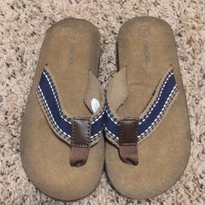 Boys flip flops